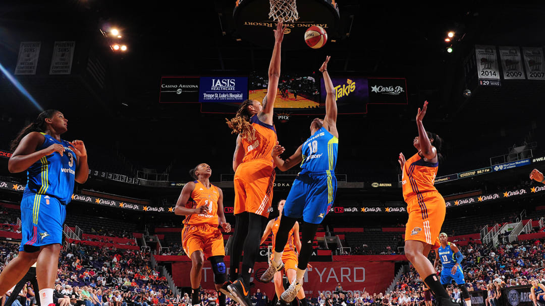 More than 1.1 million viewers live-streamed Twitter's first WNBA game