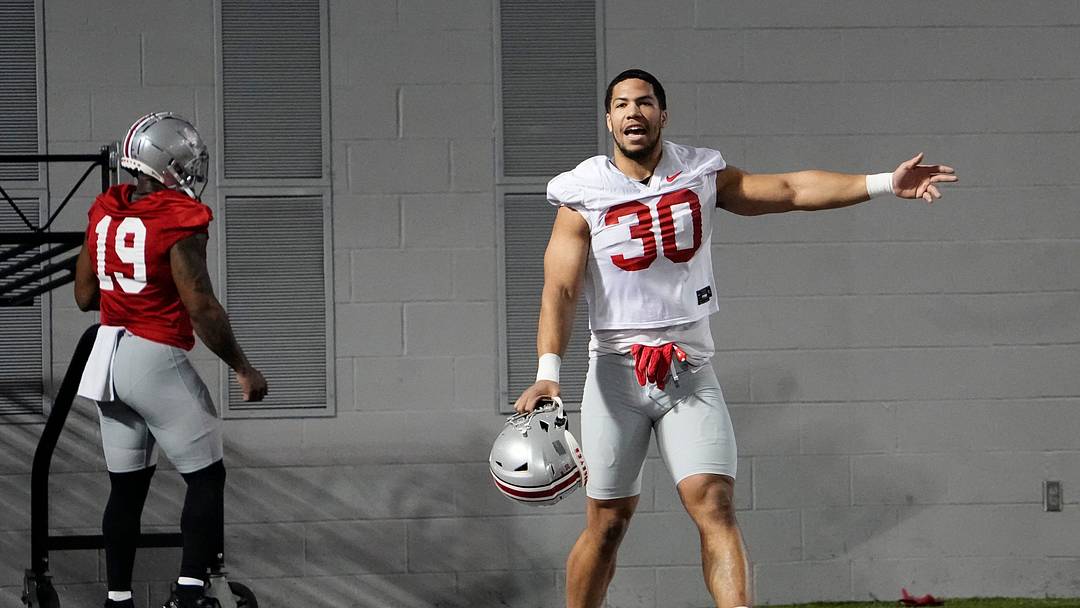 Ohio State Buckeyes LB Cody Simon Still Energized From Notre Dame Win