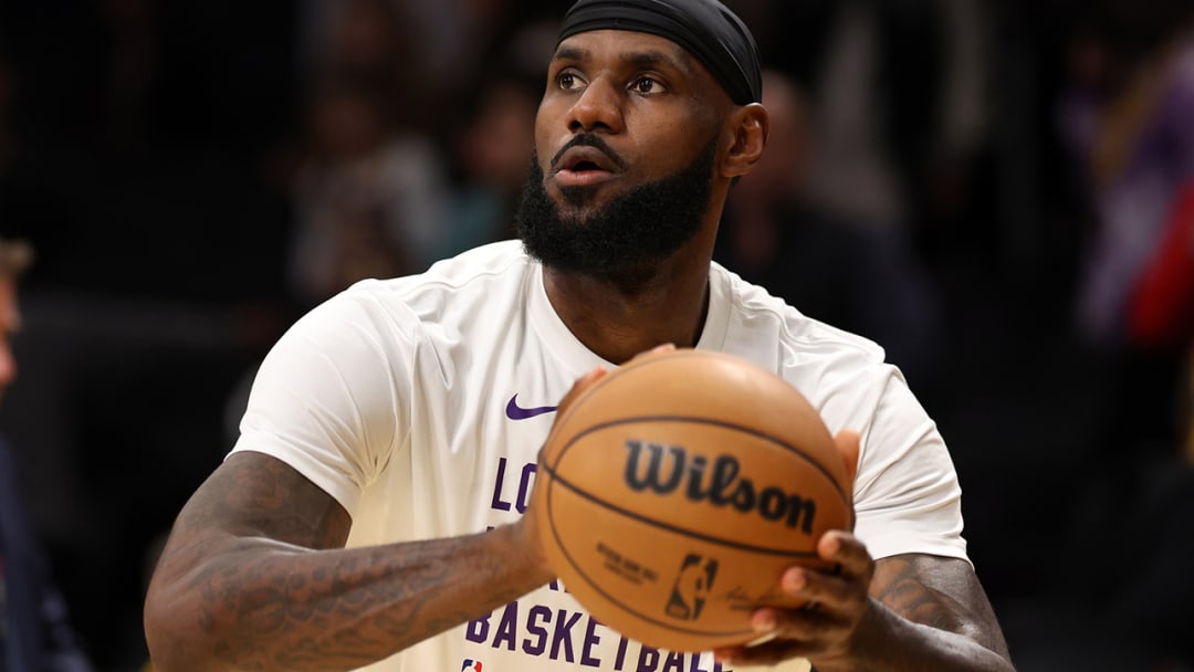 LeBron James Salutes Duquesne’s Keith Dambrot for NCAA Tournament Berth