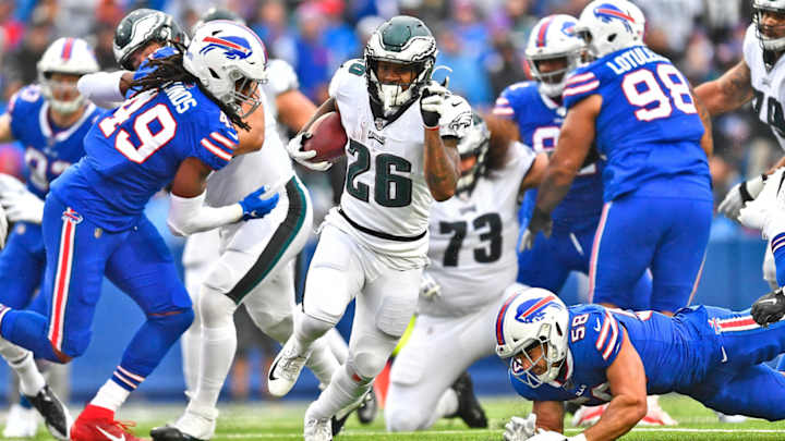 Eagles Rookie RB Miles Sanders Questionable With Shoulder Injury vs. Bills