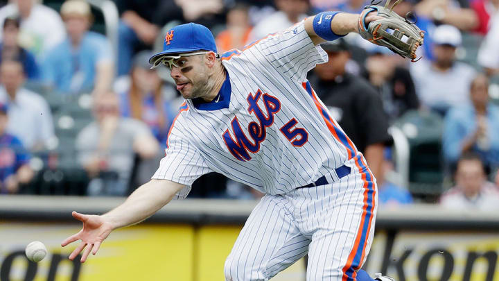How will David Wright's neck surgery affect shorthanded Mets?