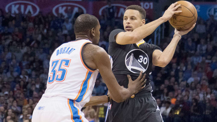 Watch: Stephen Curry stuns Thunder with ridiculous game-winning three