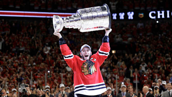 SI cover: Chicago Blackhawks are the NHL's modern dynasty