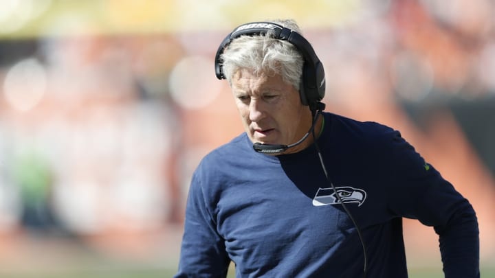 Can the Seahawks salvage their season and make the playoffs?