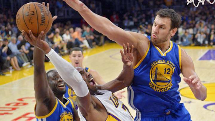 Trends: Warriors off to stunning start thanks to NBA's most dominant lineup