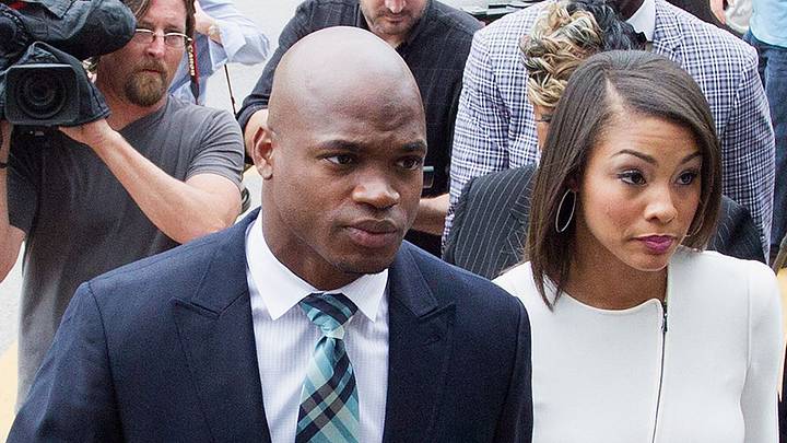 Report: Vikings do not plan to trade or release Adrian Peterson