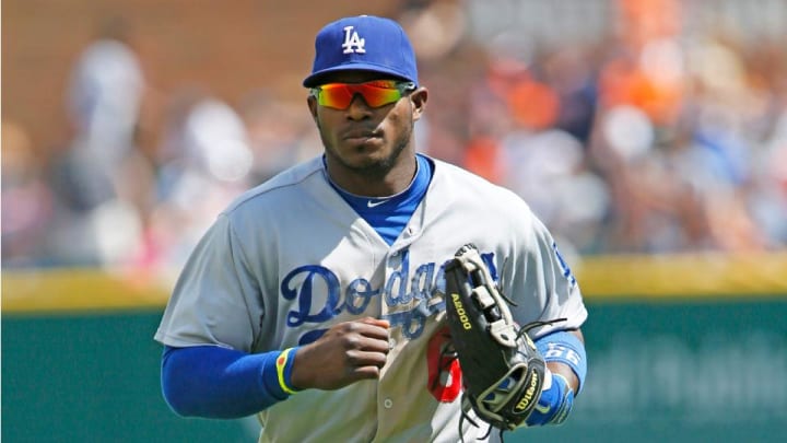 Dodgers start Yasiel Puig in center field for first time this season