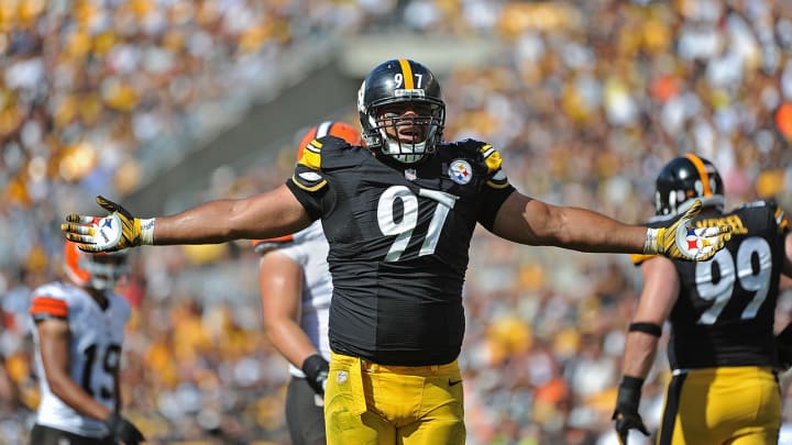 Steelers’ Cameron Heyward Voices Definitive Support for Mike Tomlin