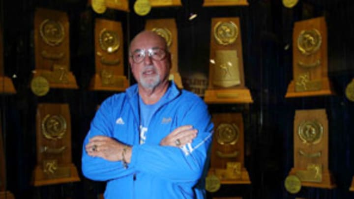 Legendary UCLA men's volleyball coach Al Scates shoots for 20th ring Legendary UCLA men's volleyball coach Al Scates shoots for 20th ring