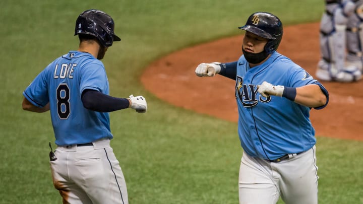 Ji-Man Choi Makes Surprise Switch-Hitting Debut and Strokes a Homer