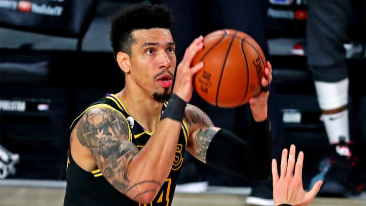 Report: 76ers Ship Al Horford, Draft Picks to Thunder for Danny Green