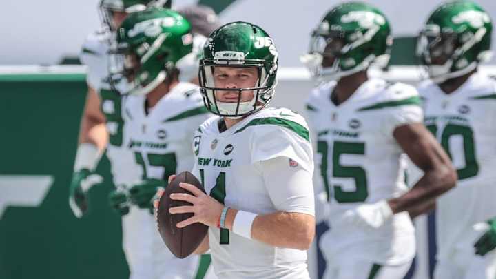 Jets' Darnold Is Still 'Very Confident' He'll Play Again This Season Despite Enduring Shoulder Injury Jets' Darnold Is Still 'Very Confident' He'll Play Again This Season Despite Enduring Shoulder Injury
