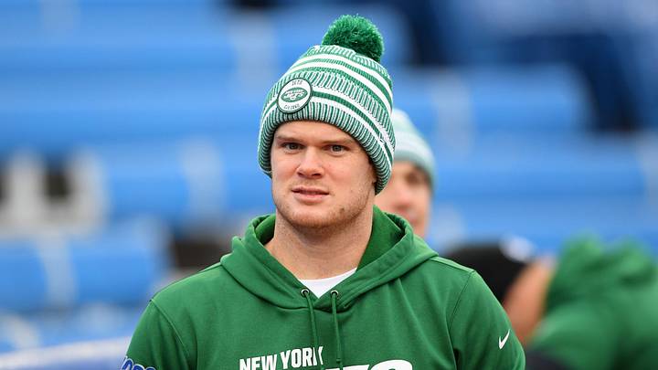 'They Should Stick With Sam Darnold': Former Jets Star Defends New York's Quarterback