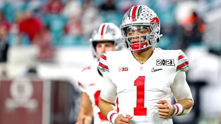 Jim Mora Jr. Praises Justin Fields, Says He's Ready for Big NFL Future