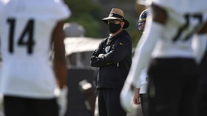 Steelers Could Go One of Two Ways With Matt Canada's Offense Steelers Could Go One of Two Ways With Matt Canada's Offense