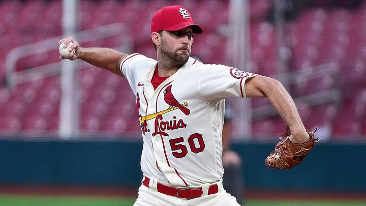 Report: Cardinals Bring Back Adam Wainwright on One-Year Deal