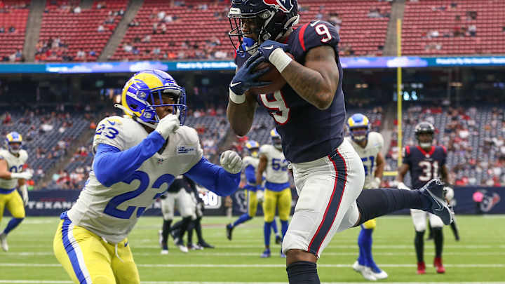 Texans TE Brevin Jordan Poised for Breakout Season?
