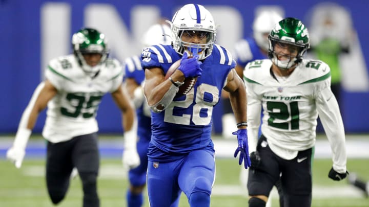 GamePlan: Jonathan Taylor Is Reminding us the Value of a Great Running Back