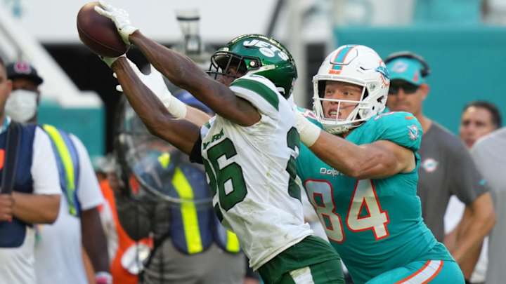 Brandin Echols' Pick-Six Was Highlight of Rookie's Memorable Performance