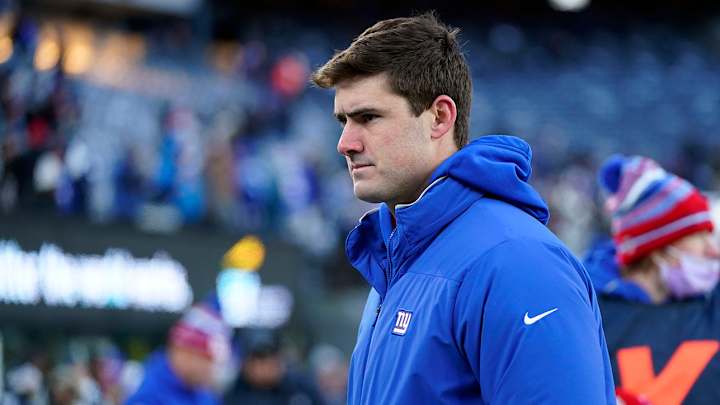 Giants Shut Down Daniel Jones for the Rest of Season With Neck Injury
