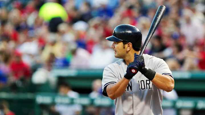 Yankees' Aaron Boone Explains How Eric Chavez Fits on New York's Coaching Staff