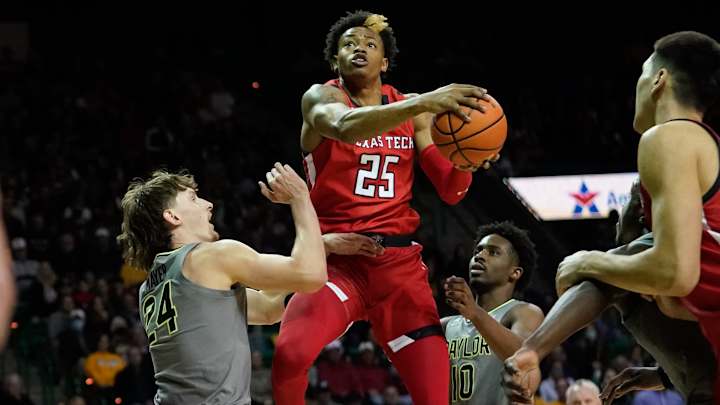 Texas Tech Hands No. 1 Baylor First Loss of Season, Snaps 21-Game Win Streak