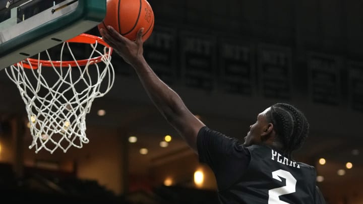 Knights Complete 20-Point Comeback, Defeat East Carolina 92-85