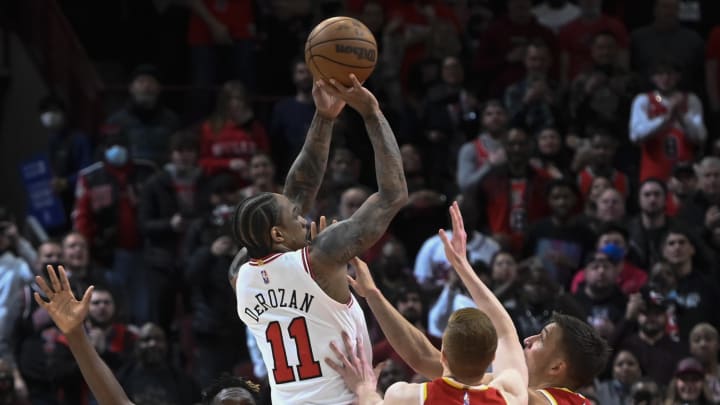 DeMar DeRozan’s Late-Game Jumper Secures Bulls’ Victory Against Hawks