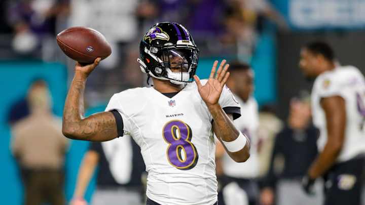 Ray Lewis Says Ravens Can’t Let Lamar Jackson Leave Baltimore