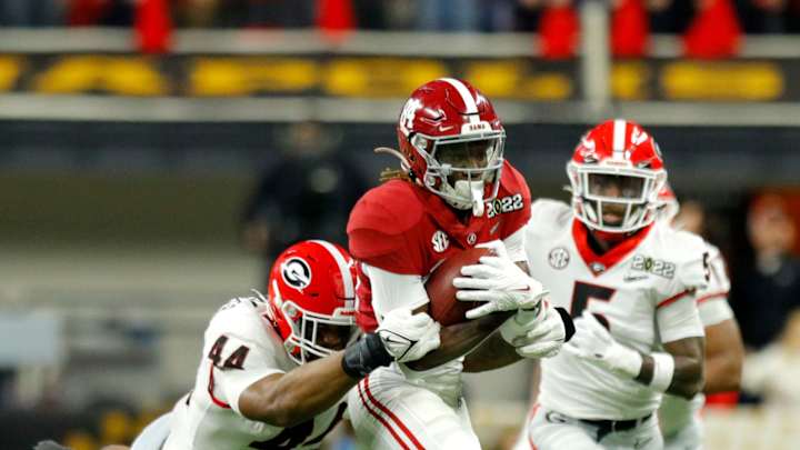 Should UCF Go After Alabama Transfer Agiye Hall?