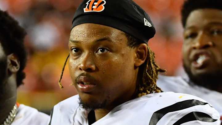 Urban Meyer and the Jacksonville Jaguars Could be Interested in Bengals Guard Michael Jordan