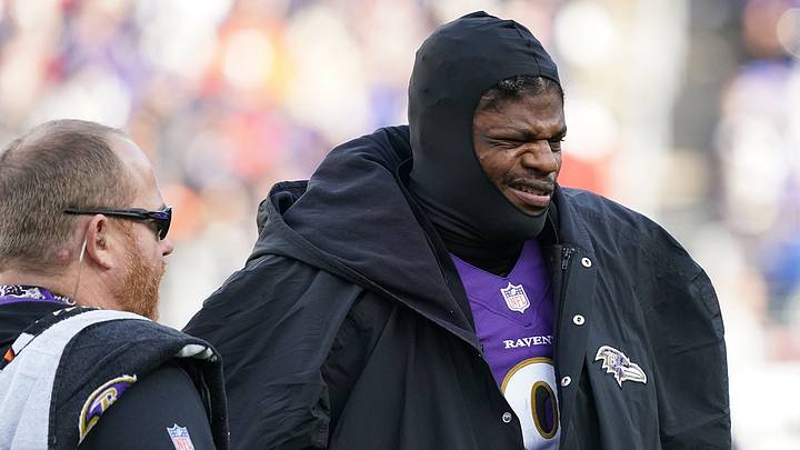 Ravens’ John Harbaugh Provides Early Update on Lamar Jackson’s Injury Ravens’ John Harbaugh Provides Early Update on Lamar Jackson’s Injury