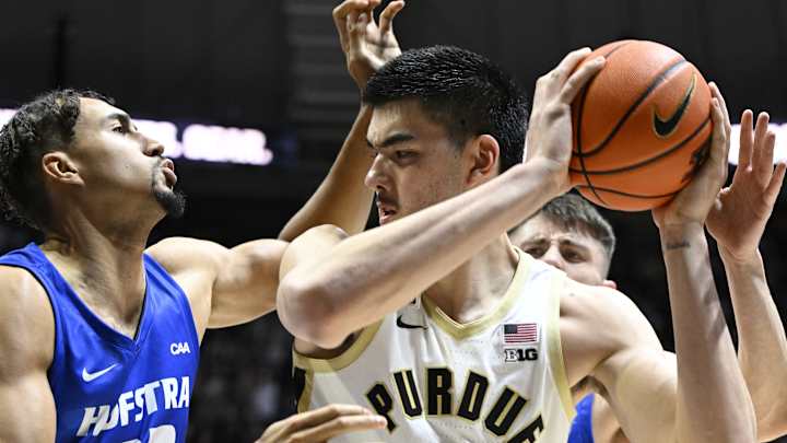 Fast Start Fuels No. 4 Purdue Basketball to 85-66 Win Over Hofstra Fast Start Fuels No. 4 Purdue Basketball to 85-66 Win Over Hofstra