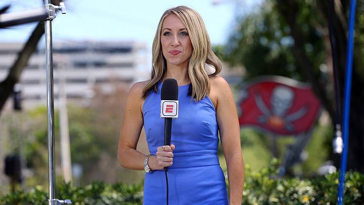 ESPN Reporter Apologizes to Buccaneers’ Gio Bernard After Heated Exchange