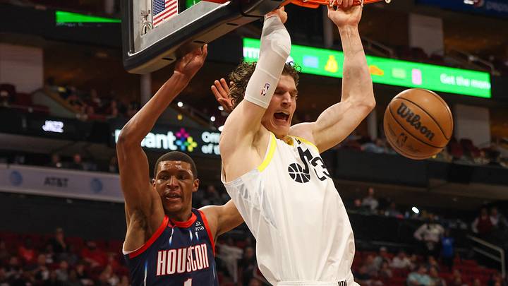 Lauri Markkanen Scores Career-High in Nike LeBron 20