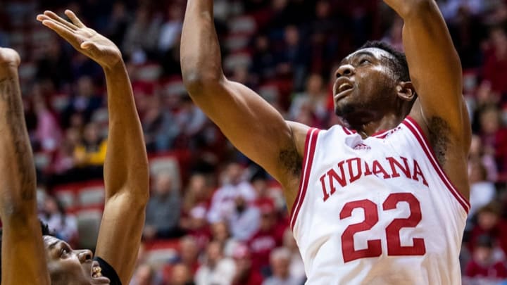 WATCH: Jordan Geronimo Shows Relentless Effort on Offensive Glass