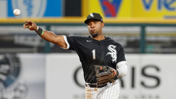 White Sox Re-Sign Free Agent Elvis Andrus, per Reports