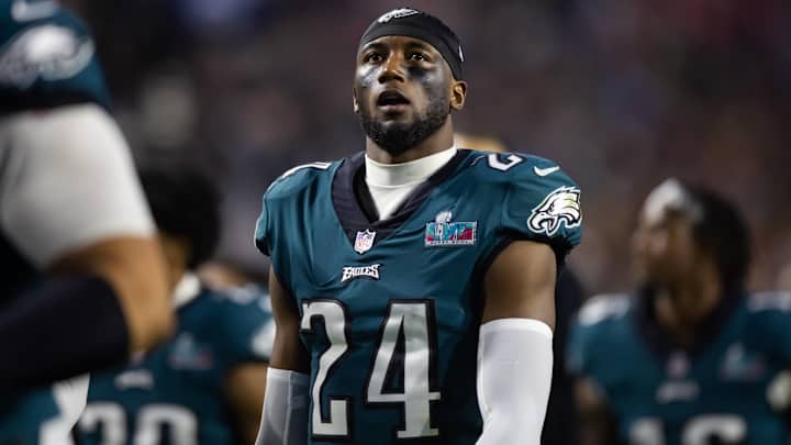 Eagles Re-Sign CB James Bradberry to Three-Year Contract, per Report