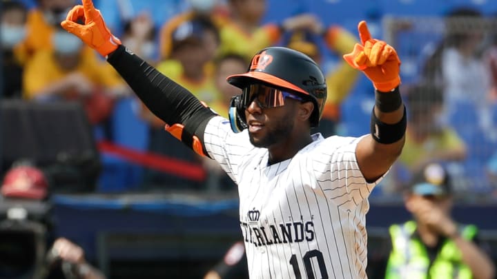 Rockies, Jurickson Profar Agree to One-Year Contract, per Reports