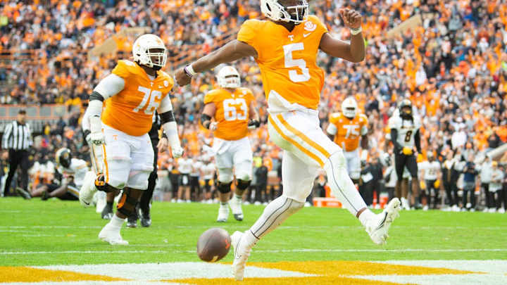 Tennessee QB Hendon Hooker Pro Day: Commanders Coach Eric Bieniemy Attends