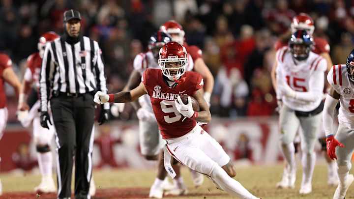 NFL Draft: Falcons Meet 'At Length' with Arkansas WR Jadon Haselwood NFL Draft: Falcons Meet 'At Length' with Arkansas WR Jadon Haselwood