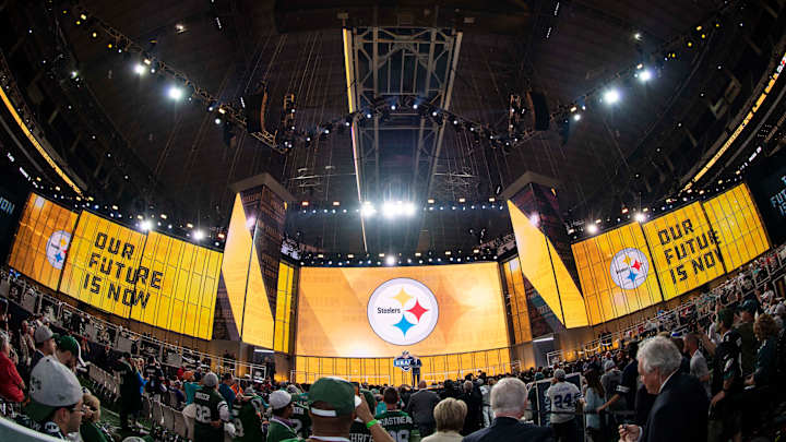 Steelers Have Received Offers for First Friday NFL Draft Pick, per Report