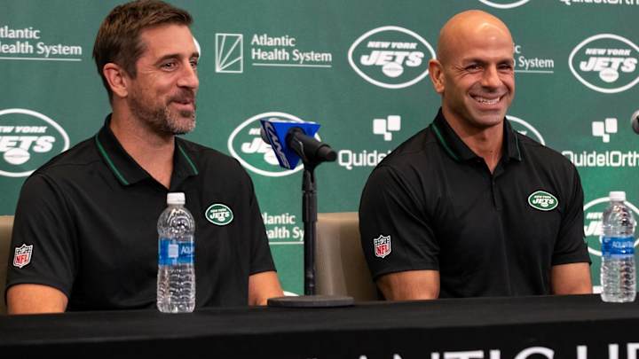 Jets’ Saleh Calls Aaron Rodgers ‘Wish List’ Report a ‘Silly Narrative’