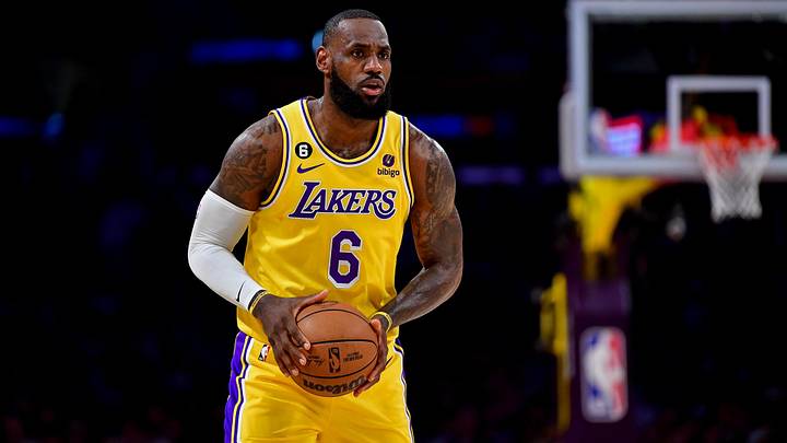 NBA Free Agency Winners and Losers: Lakers, Mavericks in Good Shape
