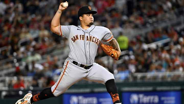 Red Sox Swing Trade With Giants To Bolster Bullpen For Playoff Run Red Sox Swing Trade With Giants To Bolster Bullpen For Playoff Run