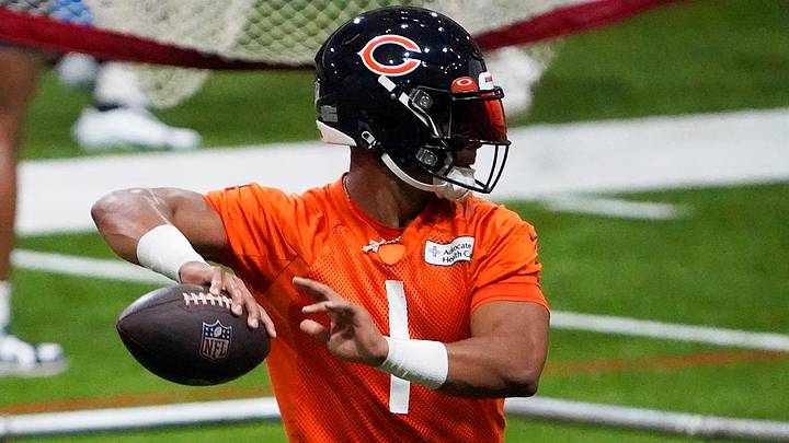 2023 Fantasy Football Predictions: Why Justin Fields Might Be a Bust