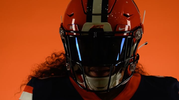 Ike Daniels Releases Top Two, Sets Commitment Date