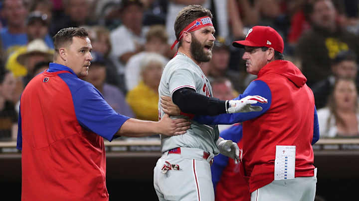 Bryce Harper Hoping for August Return After Thumb Surgery, per Report