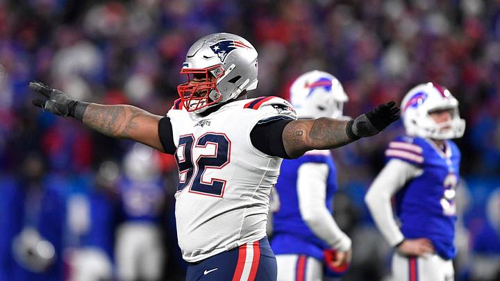 Patriots Sign DL Davon Godchaux To Contract Extension