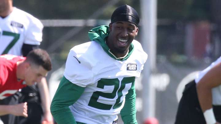 Rookie Running Backs ADPs in High Stakes Fantasy Leagues: Breece Hall Ahead of the Pack